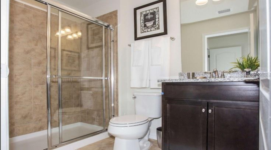 KISSIMMEE, Florida 34747, 5 Bedrooms Bedrooms, ,4 BathroomsBathrooms,Residential,For Sale,GENEVE CT,0,MFRO6422639