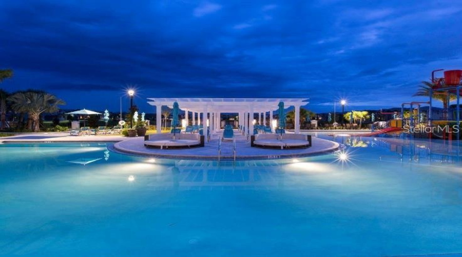 KISSIMMEE, Florida 34747, 5 Bedrooms Bedrooms, ,4 BathroomsBathrooms,Residential,For Sale,GENEVE CT,0,MFRO6422639