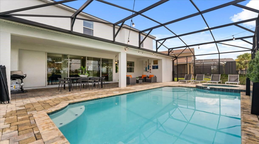 KISSIMMEE, Florida 34747, 9 Bedrooms Bedrooms, ,6 BathroomsBathrooms,Residential,For Sale,MERMAID COVE,0,MFRO6418556