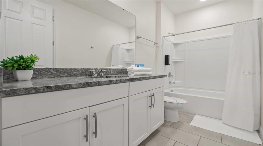 KISSIMMEE, Florida 34747, 9 Bedrooms Bedrooms, ,6 BathroomsBathrooms,Residential,For Sale,MERMAID COVE,0,MFRO6418556