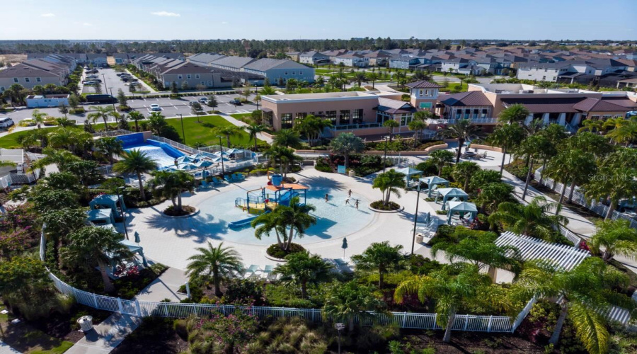KISSIMMEE, Florida 34747, 9 Bedrooms Bedrooms, ,6 BathroomsBathrooms,Residential,For Sale,MERMAID COVE,0,MFRO6418556