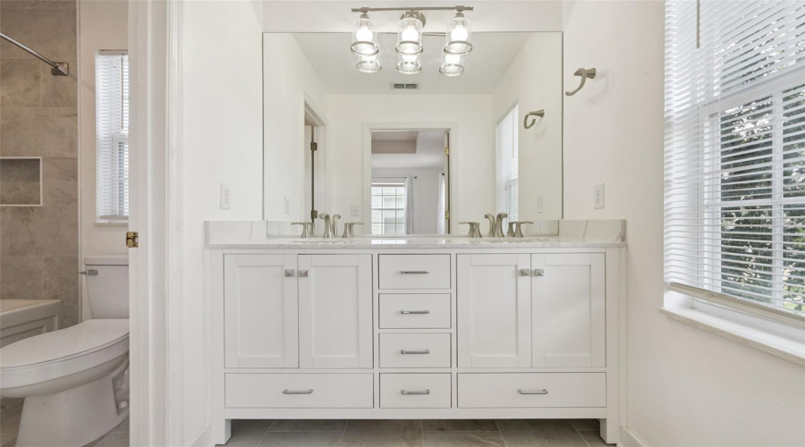 CELEBRATION, Florida 34747, 4 Bedrooms Bedrooms, ,3 BathroomsBathrooms,Residential,For Sale,GOLDENASTER,0,MFRO6421832