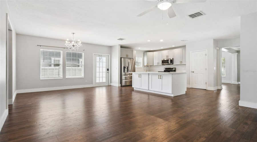 CELEBRATION, Florida 34747, 4 Bedrooms Bedrooms, ,3 BathroomsBathrooms,Residential,For Sale,GOLDENASTER,0,MFRO6421832
