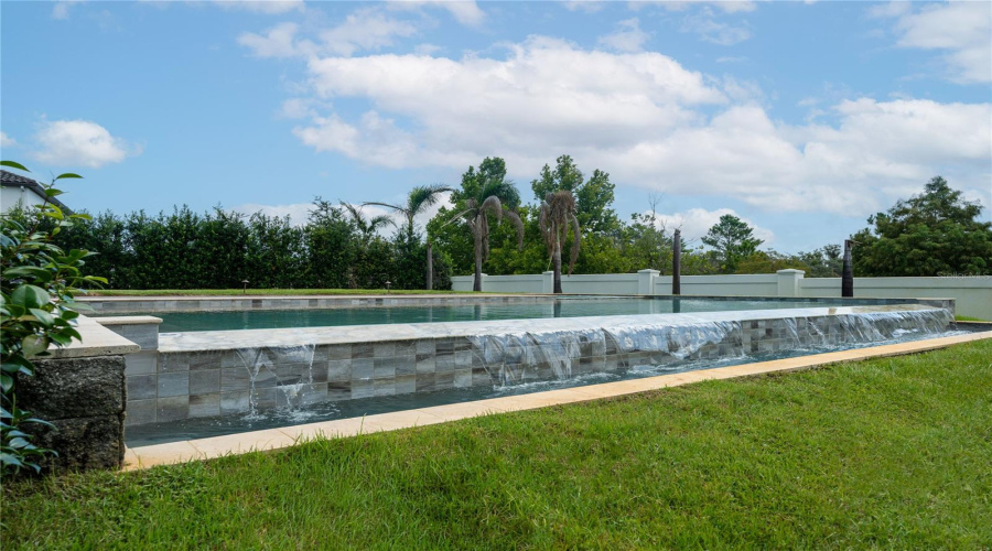 ORLANDO, Florida 32836, 6 Bedrooms Bedrooms, ,4 BathroomsBathrooms,Residential,For Sale,LUDINGTON,0,MFRO6422812