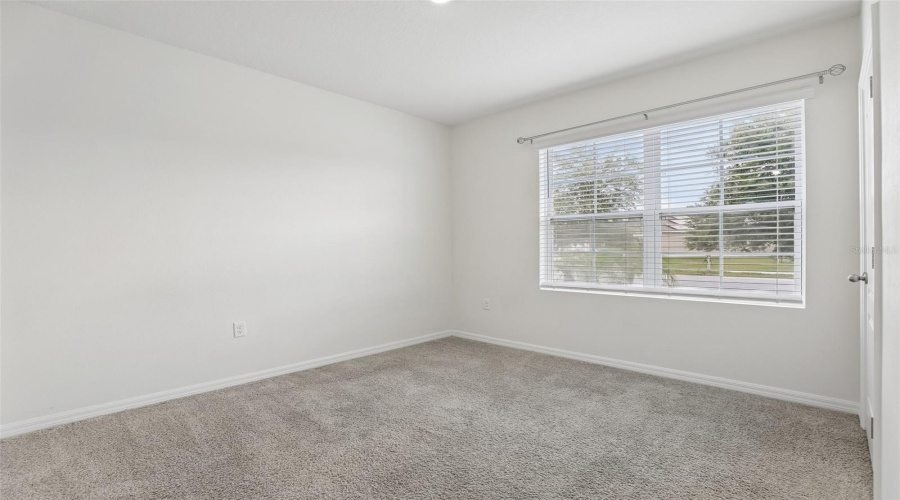 DAVENPORT, Florida 33837, 4 Bedrooms Bedrooms, ,2 BathroomsBathrooms,Residential,For Sale,NOBLE,0,MFRO6422399