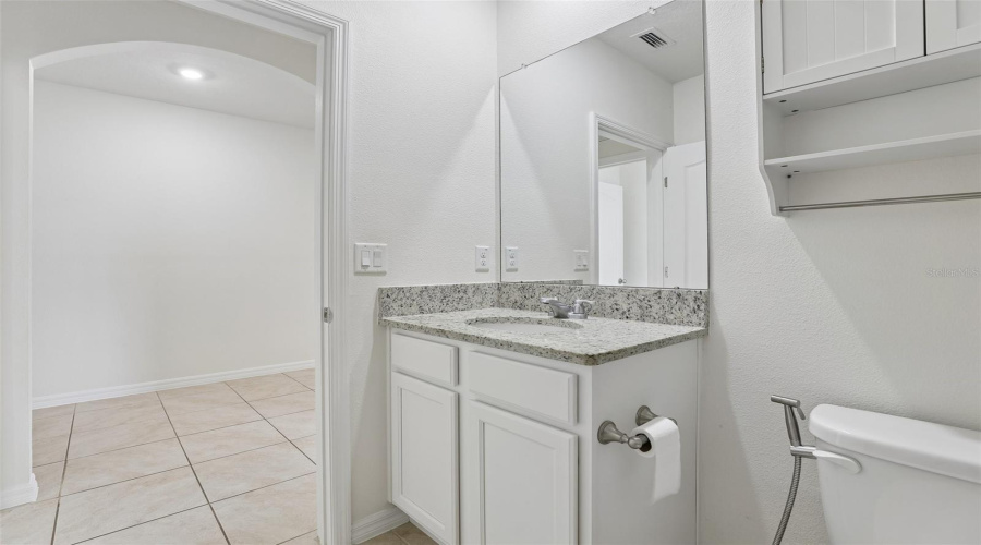 DAVENPORT, Florida 33837, 4 Bedrooms Bedrooms, ,2 BathroomsBathrooms,Residential,For Sale,NOBLE,0,MFRO6422399