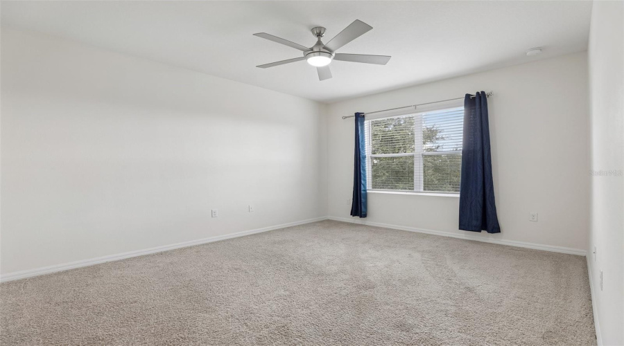DAVENPORT, Florida 33837, 4 Bedrooms Bedrooms, ,2 BathroomsBathrooms,Residential,For Sale,NOBLE,0,MFRO6422399