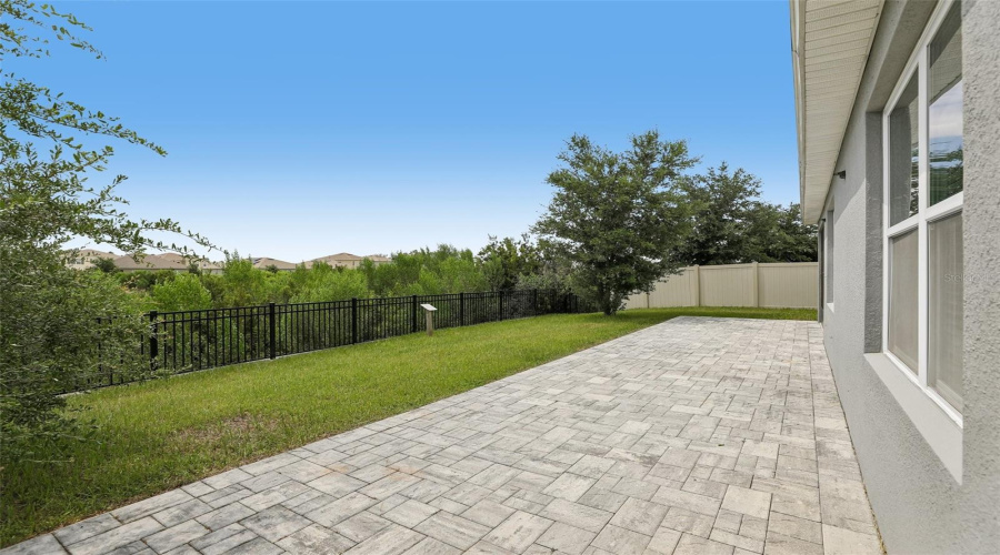 DAVENPORT, Florida 33837, 4 Bedrooms Bedrooms, ,2 BathroomsBathrooms,Residential,For Sale,NOBLE,0,MFRO6422399
