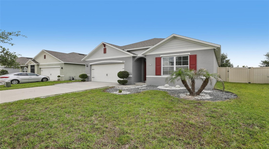 DAVENPORT, Florida 33837, 4 Bedrooms Bedrooms, ,2 BathroomsBathrooms,Residential,For Sale,NOBLE,0,MFRO6422399