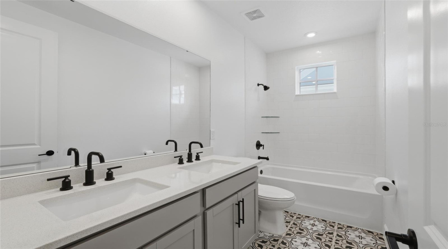 CELEBRATION, Florida 34747, 4 Bedrooms Bedrooms, ,2 BathroomsBathrooms,Residential,For Sale,ESTUARY LAKE,0,MFRS5152955