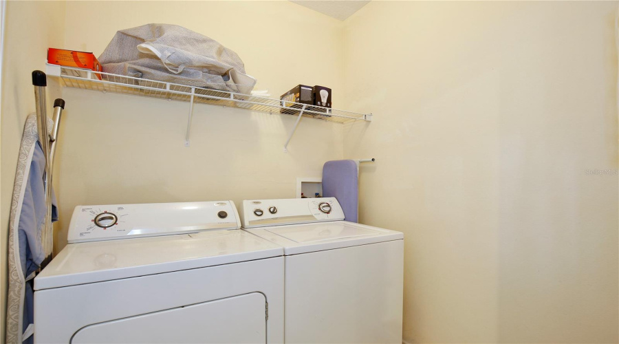 KISSIMMEE, Florida 34746, 3 Bedrooms Bedrooms, ,2 BathroomsBathrooms,Residential,For Sale,CANE ISLAND,0,MFRO6421730