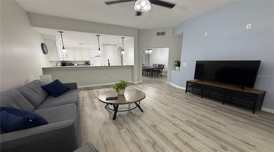 KISSIMMEE, Florida 34747, 2 Bedrooms Bedrooms, ,2 BathroomsBathrooms,Residential,For Sale,PIRATES RETREAT,0,MFRTB8524632