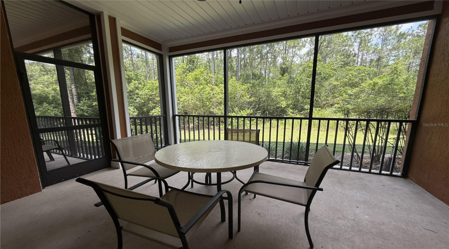 KISSIMMEE, Florida 34747, 2 Bedrooms Bedrooms, ,2 BathroomsBathrooms,Residential,For Sale,PIRATES RETREAT,0,MFRTB8524632