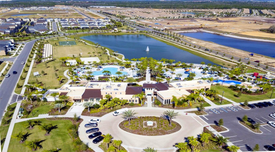 KISSIMMEE, Florida 34747, 6 Bedrooms Bedrooms, ,4 BathroomsBathrooms,Residential,For Sale,COCONUT BREEZE,0,MFRO6422772