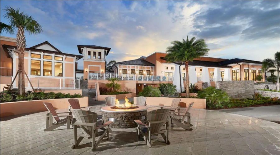 KISSIMMEE, Florida 34747, 6 Bedrooms Bedrooms, ,4 BathroomsBathrooms,Residential,For Sale,COCONUT BREEZE,0,MFRO6422772