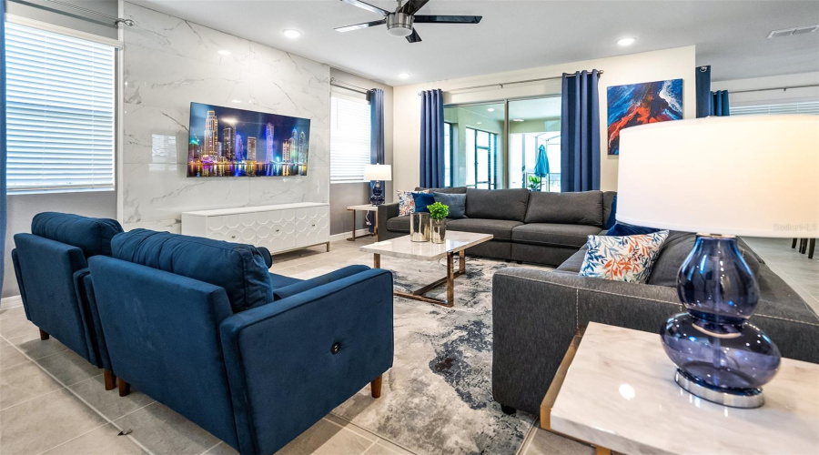 KISSIMMEE, Florida 34747, 6 Bedrooms Bedrooms, ,4 BathroomsBathrooms,Residential,For Sale,COCONUT BREEZE,0,MFRO6422772