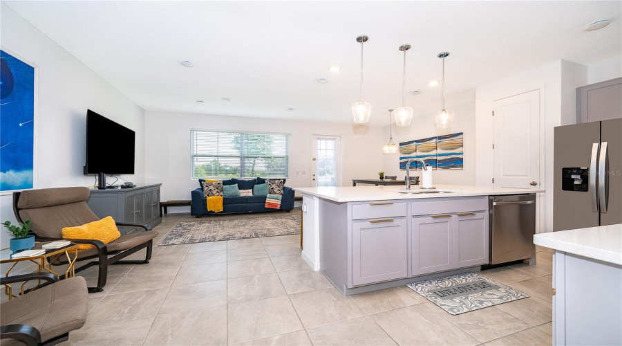 DAVENPORT, Florida 33896, 3 Bedrooms Bedrooms, ,2 BathroomsBathrooms,Residential,For Sale,CONCH,0,MFRO6422563
