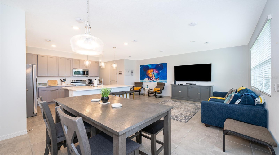 DAVENPORT, Florida 33896, 3 Bedrooms Bedrooms, ,2 BathroomsBathrooms,Residential,For Sale,CONCH,0,MFRO6422563