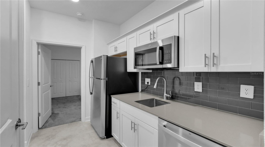 DAVENPORT, Florida 33837, 4 Bedrooms Bedrooms, ,3 BathroomsBathrooms,Residential,For Sale,CAMDEN,0,MFRO6407681