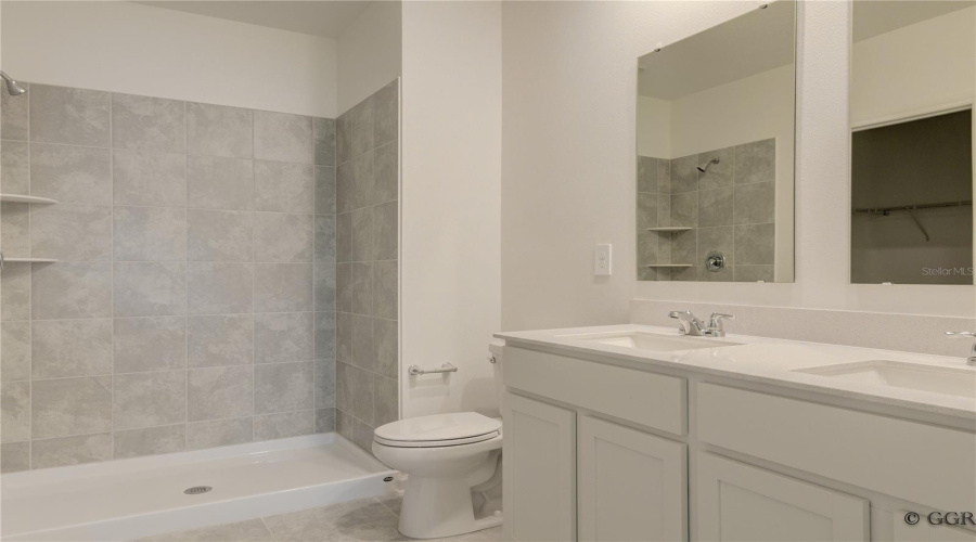 KISSIMMEE, Florida 34746, 3 Bedrooms Bedrooms, ,2 BathroomsBathrooms,Residential,For Sale,BRENTWOOD,0,MFRO6422761