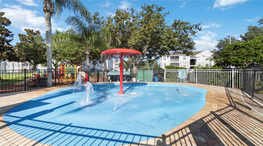 KISSIMMEE, Florida 34747, 3 Bedrooms Bedrooms, ,3 BathroomsBathrooms,Residential,For Sale,SILVER PALM,0,MFRO6422661