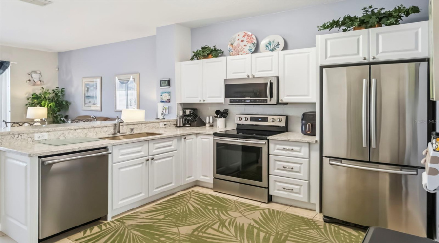 KISSIMMEE, Florida 34747, 3 Bedrooms Bedrooms, ,3 BathroomsBathrooms,Residential,For Sale,SILVER PALM,0,MFRO6422661