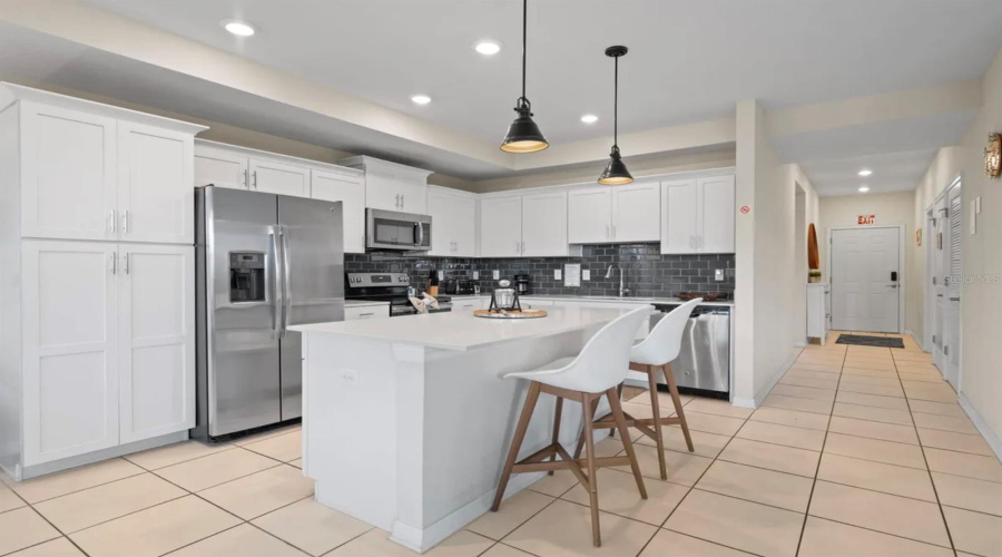 KISSIMMEE, Florida 34746, 2 Bedrooms Bedrooms, ,2 BathroomsBathrooms,Residential,For Sale,CLOCK TOWER,0,MFRO6422815