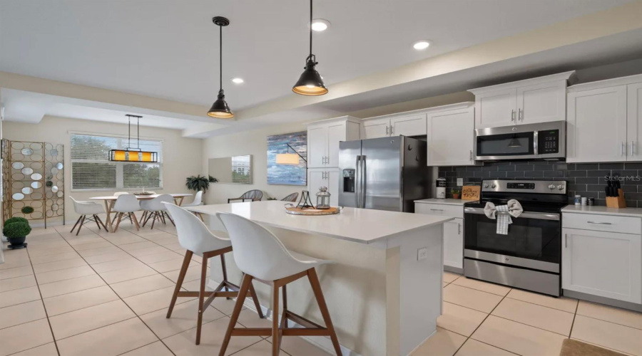 KISSIMMEE, Florida 34746, 2 Bedrooms Bedrooms, ,2 BathroomsBathrooms,Residential,For Sale,CLOCK TOWER,0,MFRO6422815