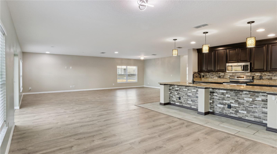 DAVENPORT, Florida 33837, 4 Bedrooms Bedrooms, ,2 BathroomsBathrooms,Residential,For Sale,ANDALUSIA,0,MFRO6363396