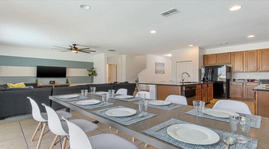 KISSIMMEE, Florida 34746, 6 Bedrooms Bedrooms, ,4 BathroomsBathrooms,Residential,For Sale,BALLO,0,MFRO6422924