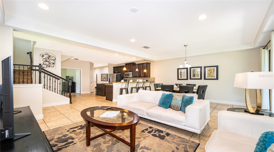 DAVENPORT, Florida 33896, 4 Bedrooms Bedrooms, ,3 BathroomsBathrooms,Residential,For Sale,ROSEVILLE,0,MFRO6423209