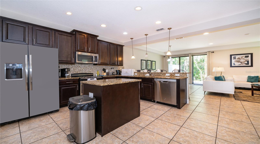 DAVENPORT, Florida 33896, 4 Bedrooms Bedrooms, ,3 BathroomsBathrooms,Residential,For Sale,ROSEVILLE,0,MFRO6423209