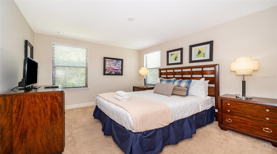 DAVENPORT, Florida 33896, 4 Bedrooms Bedrooms, ,3 BathroomsBathrooms,Residential,For Sale,ROSEVILLE,0,MFRO6423209