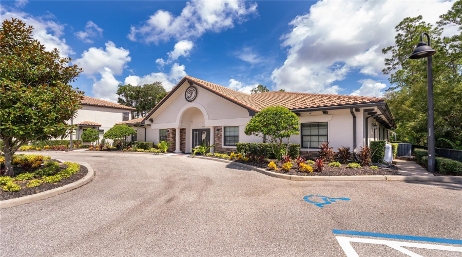 DAVENPORT, Florida 33896, 4 Bedrooms Bedrooms, ,3 BathroomsBathrooms,Residential,For Sale,ROSEVILLE,0,MFRO6423209