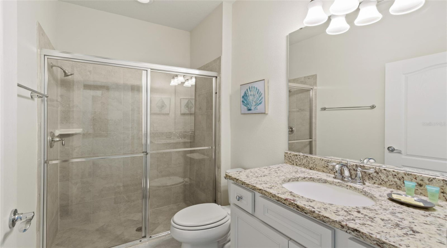 KISSIMMEE, Florida 34747, 8 Bedrooms Bedrooms, ,6 BathroomsBathrooms,Residential,For Sale,LUXOR,0,MFRO6419722