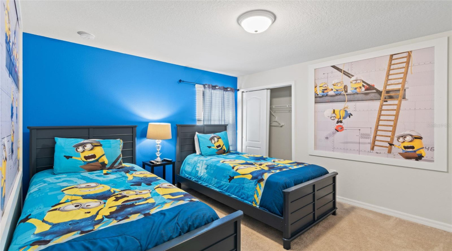 KISSIMMEE, Florida 34747, 8 Bedrooms Bedrooms, ,6 BathroomsBathrooms,Residential,For Sale,LUXOR,0,MFRO6419722
