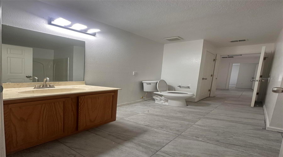 KISSIMMEE, Florida 34746, 4 Bedrooms Bedrooms, ,2 BathroomsBathrooms,Residential,For Sale,PHILADELPHIA,0,MFRO6423270