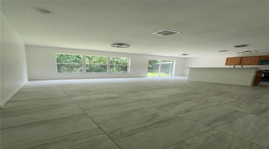 KISSIMMEE, Florida 34746, 4 Bedrooms Bedrooms, ,2 BathroomsBathrooms,Residential,For Sale,PHILADELPHIA,0,MFRO6423270