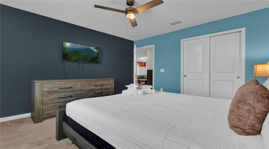 DAVENPORT, Florida 33897, 7 Bedrooms Bedrooms, ,5 BathroomsBathrooms,Residential,For Sale,SUMMER,0,MFRO6423233