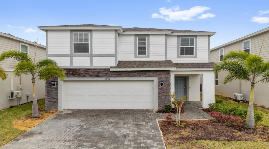 DAVENPORT, Florida 33897, 7 Bedrooms Bedrooms, ,5 BathroomsBathrooms,Residential,For Sale,SUMMER,0,MFRO6423233