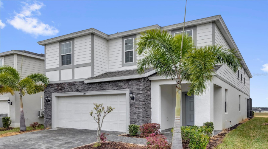 DAVENPORT, Florida 33897, 7 Bedrooms Bedrooms, ,5 BathroomsBathrooms,Residential,For Sale,SUMMER,0,MFRO6423233