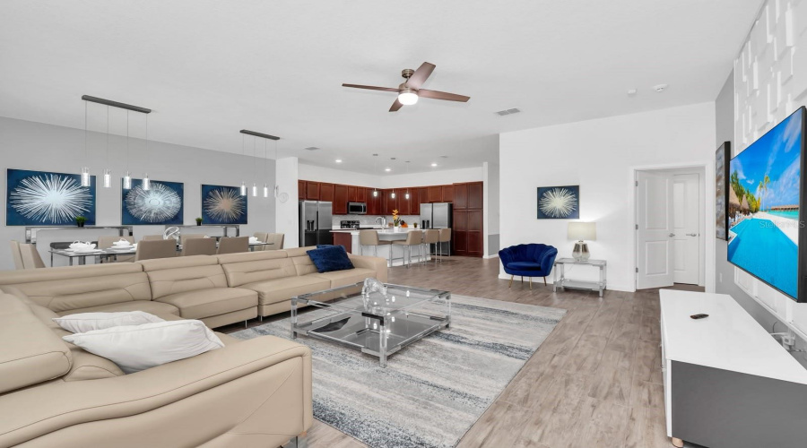 KISSIMMEE, Florida 34746, 12 Bedrooms Bedrooms, ,11 BathroomsBathrooms,Residential,For Sale,RAMA,0,MFRS5151566