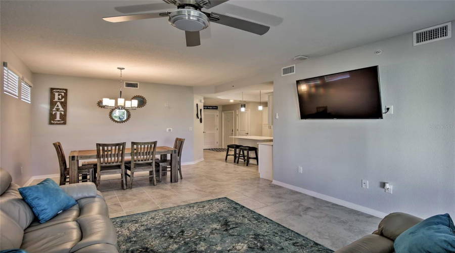 KISSIMMEE, Florida 34746, 3 Bedrooms Bedrooms, ,2 BathroomsBathrooms,Residential,For Sale,PARADOX,0,MFRO6422807