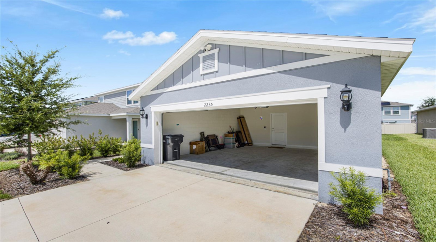 DAVENPORT, Florida 33896, 4 Bedrooms Bedrooms, ,2 BathroomsBathrooms,Residential,For Sale,LOVELY,0,MFRO6422751