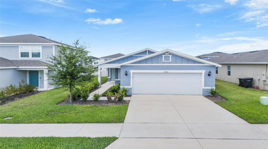 DAVENPORT, Florida 33896, 4 Bedrooms Bedrooms, ,2 BathroomsBathrooms,Residential,For Sale,LOVELY,0,MFRO6422751