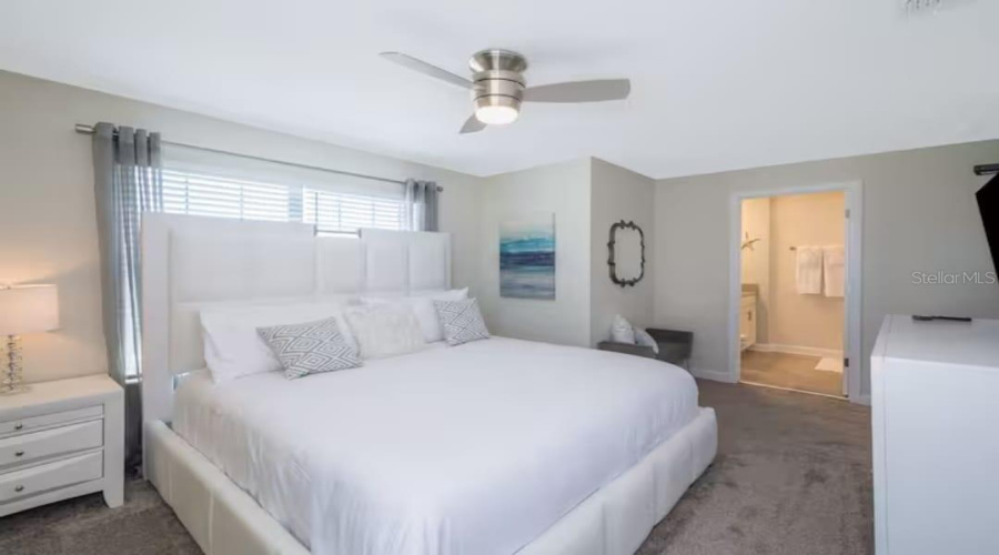 KISSIMMEE, Florida 34746, 5 Bedrooms Bedrooms, ,4 BathroomsBathrooms,Residential,For Sale,WINDERMERE,0,MFRO6422940