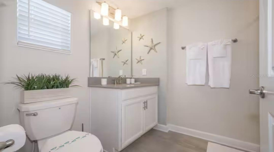 KISSIMMEE, Florida 34746, 5 Bedrooms Bedrooms, ,4 BathroomsBathrooms,Residential,For Sale,WINDERMERE,0,MFRO6422940