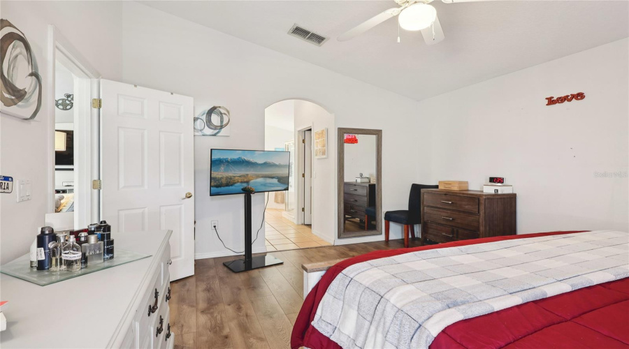 KISSIMMEE, Florida 34746, 4 Bedrooms Bedrooms, ,3 BathroomsBathrooms,Residential,For Sale,CUMBRIAN LAKES,0,MFRS5145366