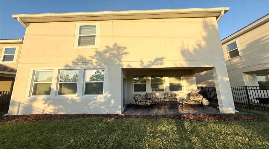 DAVENPORT, Florida 33896, 4 Bedrooms Bedrooms, ,2 BathroomsBathrooms,Residential,For Sale,DOWNSWING,0,MFRS5148165