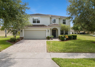KISSIMMEE, Florida 34747, 6 Bedrooms Bedrooms, ,3 BathroomsBathrooms,Residential,For Sale,PAOLOS,0,MFRS5153313